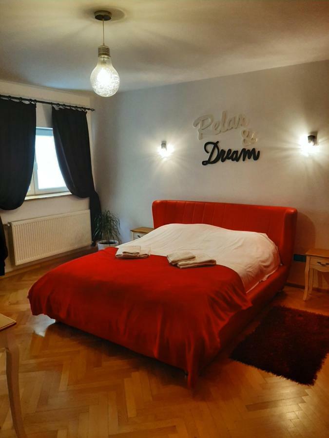 Luky10 Apartment บราชอฟ ภายนอก รูปภาพ
