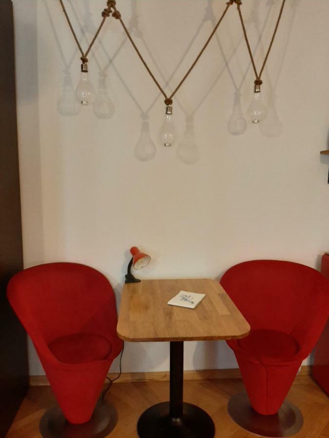 Luky10 Apartment บราชอฟ ภายนอก รูปภาพ